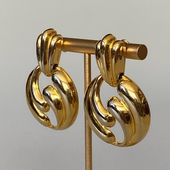 Earrings Gold Tone Drops Vintage - Picture 3 of 11